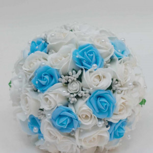 Buchet Mireasa Cu Flori De Sapun Bleu Si Albe - Img 1