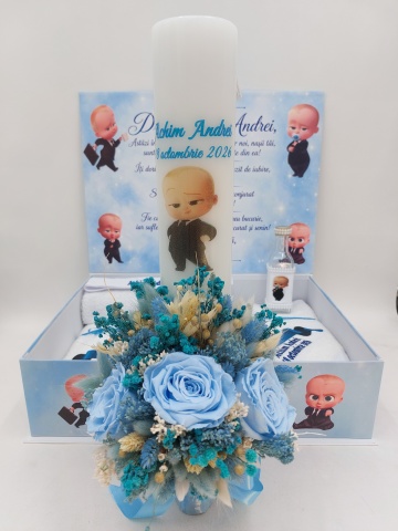 Trusou Botez Personalizat Boss Baby cu Trandafiri Criogenaţi Bleu și Lumânare Decorată - Img 2