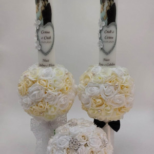 set-doua-lumanari-nunta-cu-flori-crem-si-buchet-cu-brose