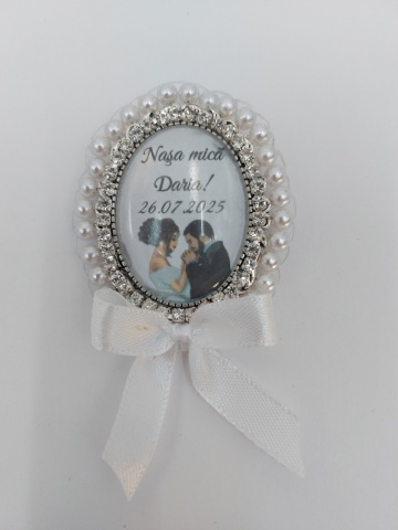 Brosa Buchet Pentru Nasa Mica