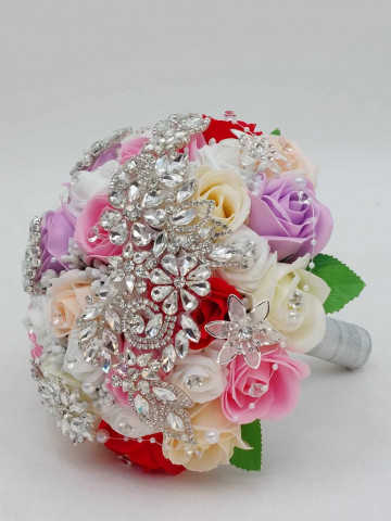 Buchet Mireasa Cu Accesorii, Brose, Strasuri, Diamante - Img 4