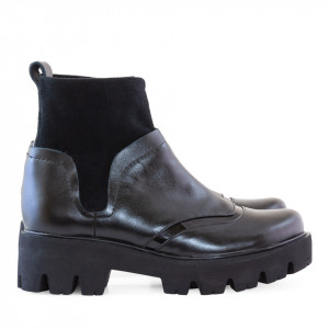 Ghete dama din piele naturala neagra