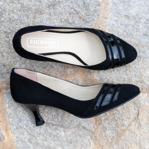 Stiletto din piele naturala neagra