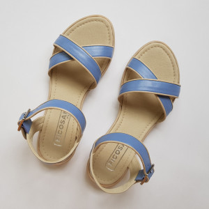 Sandale din piele naturala bleu