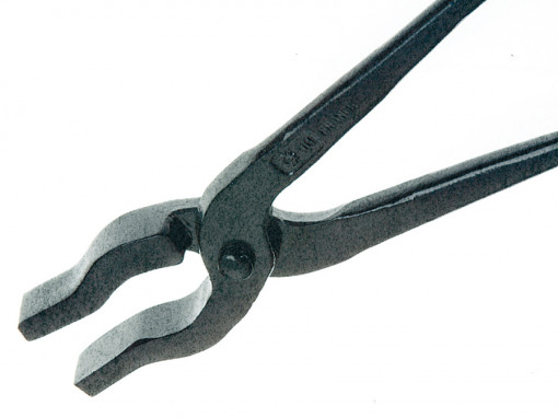 Cleste forjor, cu varf lat inchis, profilat 600 mm