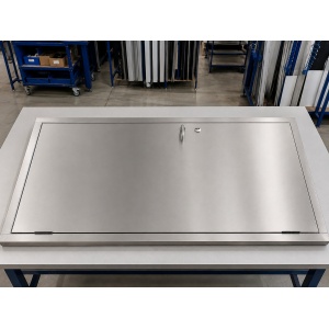 Usa batanta semi-izolanta | dim: 900 x 2000 | Model: OF40INOX - Img 2