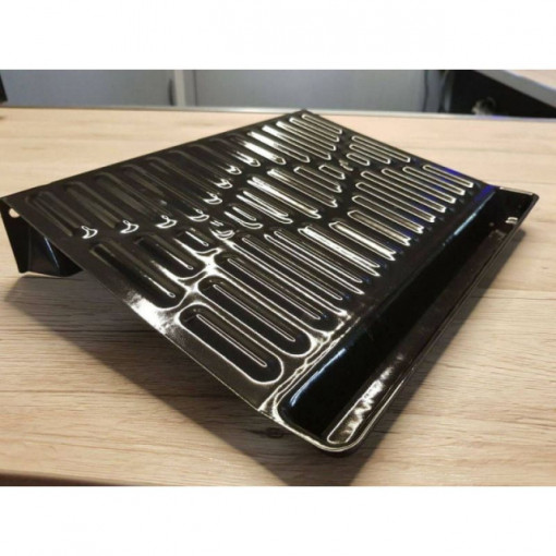 Accesoriu pentru gatit bacon la gratar Char-Broil - 140772 pe masa