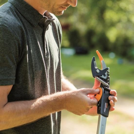 FISKARS Foarfeca telescopica pentru pomi Fiskars UPX86, 5.5 m - 1023624 - Img 9