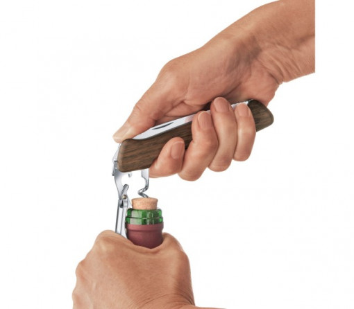 Briceag Victorinox Wine Master Wood, lemn maslin - 0.9701.64 deschidere sticla vin