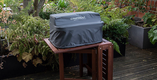 Husa Premium pentru Campingaz Attitude 2100 - 2000035417 pe gratar lateral