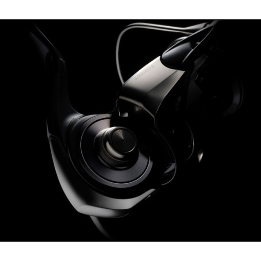 Mulineta Spinning Daiwa 24 Certate FC LT 4000D-C - Img 8