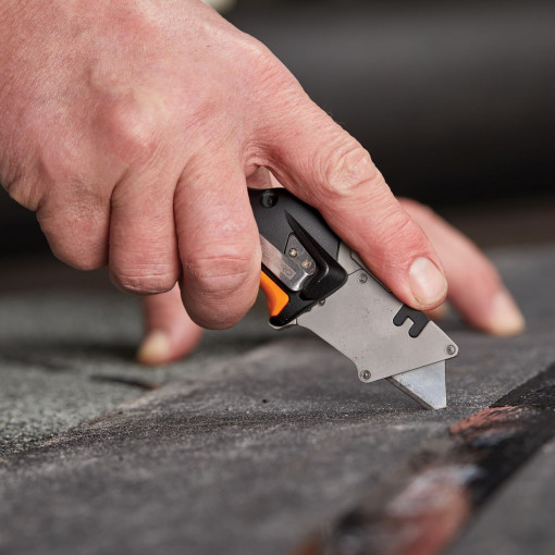 FISKARS Cutit utilitar pliabil cu lama trapezoidala Fiskars CarbonMax, 170 mm, 170 g - 1027224 - Img 6