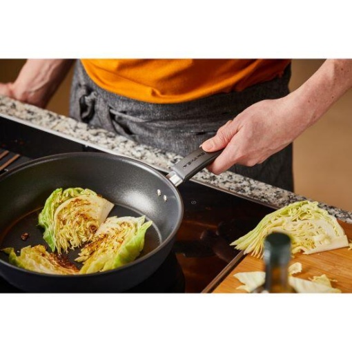 FISKARS Tigaie din aluminiu, antiaderenta, Fiskars Fuctional Form, 24 cm - 1026572 - Img 2