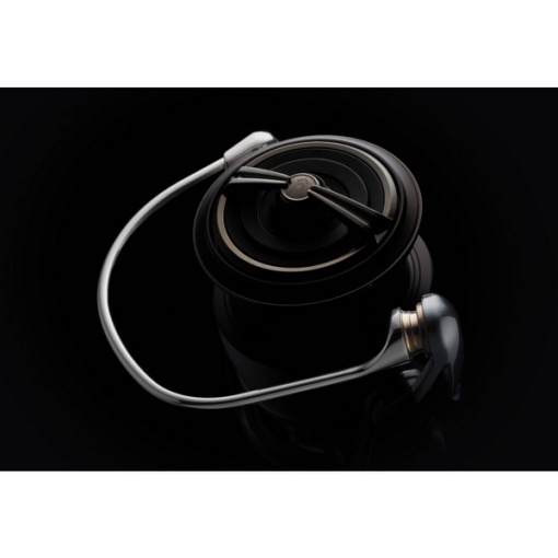 Mulineta Spinning Daiwa 24 Certate FC LT 2000-P - Img 5