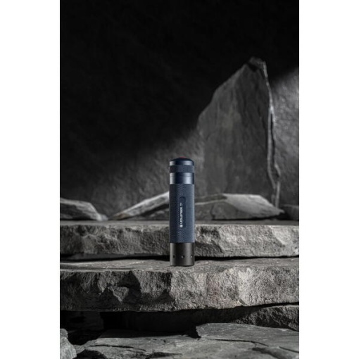 Lanterna de Mana Led Lenser T2 240 Lumeni Editie Aniversara 25 Years Edition - Img 7
