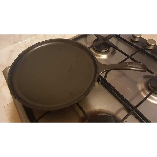Tigaie din fonta pentru clatite Lodge 26 cm - L-9OG3 - Img 6