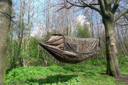 Hamac Camuflaj Nest DD Hammocks - 0707273932143 montat