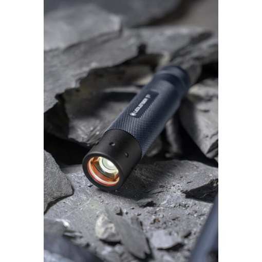 Lanterna de Mana Led Lenser T2 240 Lumeni Editie Aniversara 25 Years Edition - Img 4