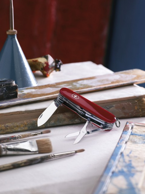 Briceag Victorinox Explorer, rosu - 1.6703 prezentare