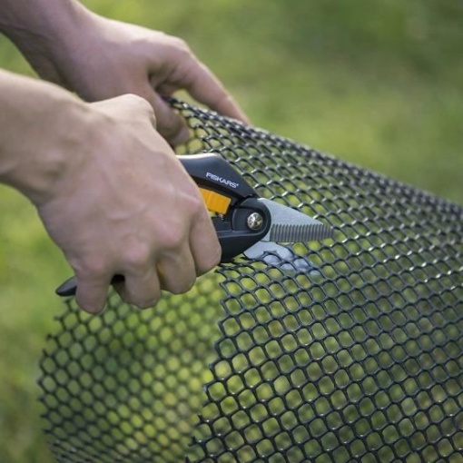 FISKARS Foarfeca utilitara Singlestep SP28, 250 mm, 180 g, Ø 20 mm - 1000571 - Img 3