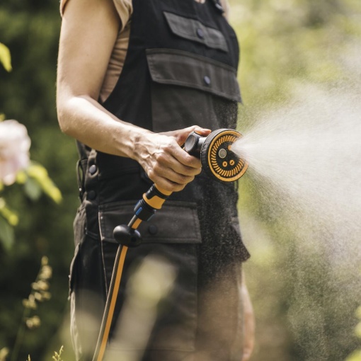 FISKARS Pistol pentru stropit, jet multi, control la deget, Comfort - 1065485 - Img 5