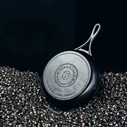 Tigaie adanca rotunda din fonta cu maner triplu asezonata Lodge Blacklock 26 cm - L-BL96SK - Img 7