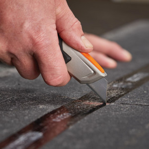 Cutit utilitar cu lama trapezoidala Fiskars CarbonMax, 1027222, 182 mm, 200 g - Img 8