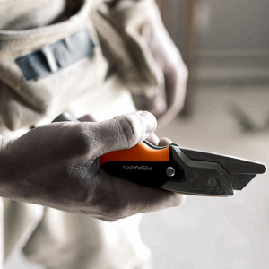 Cutit utilitar cu lama trapezoidala Fiskars CarbonMax, 1027222, 182 mm, 200 g - Img 13