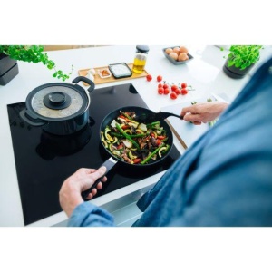 FISKARS Tigaie din aluminiu, antiaderenta, Fiskars Functional Form, 26 cm - 1026573 - Img 2