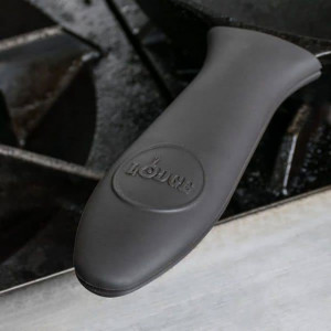 Protectie din silicon dimensiune S pentru tigaile Lodge L-ASHHM11 2