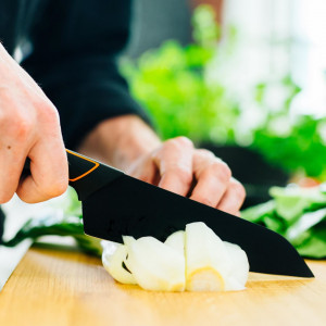 Cutit Santoku Fiskars Edge, 17 cm, otel inoxidabil - Img 3