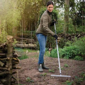 Grebla pentru sol Fiskars Ergonomic, 1540 mm, 700 g - Img 2