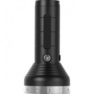 Lanterna LED Lenser MT18 3000LM+ACUM.+USB+INC - Img 3