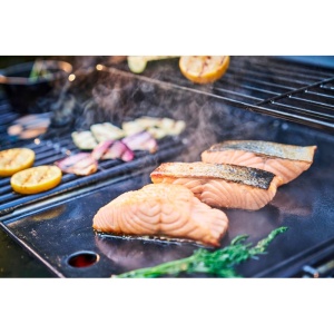 Plita reversibila cu 2 fete neteda si grill din fonta pentru gratar Essential Char-Broil 140133 - Img 4