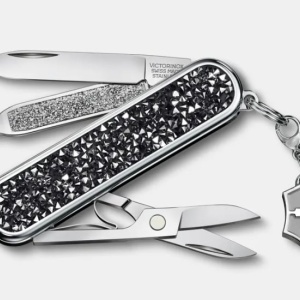 Briceag Victorinox Classic SD,58 mm, Brilliant Crystal 0.6221.35