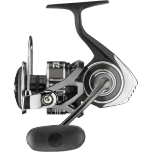 Mulineta Daiwa BG Monocoque 2500D-H