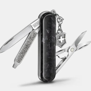 Briceag Victorinox Classic SD,58 mm, Brilliant Carbon 0.6221.90 - Img 2
