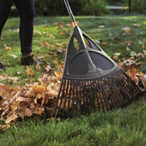 Grebla pentru frunze Fiskars Solid XL, 176 cm, 830 g - Img 3