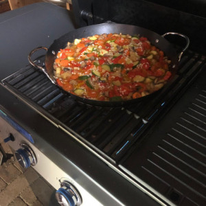 Orez cu legume in togaie de paella