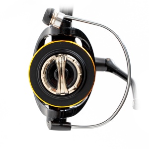 Mulineta Feeder CXP Black Shadow 4000