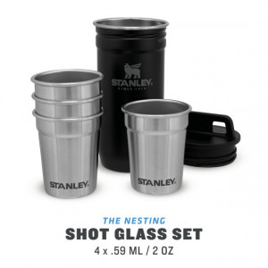 Set Stanley Butelca + 4 pahare Adventure The Nesting Shot Glass Set Matte Black Pebble - 10-01705-036