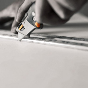 FISKARS Cutit utilitar pliabil cu lama trapezoidala Fiskars CarbonMax, 170 mm, 170 g - 1027224 - Img 9