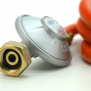 Set regulator de presiune + furtun 1.5m 30mBar Cattara TT13607 - Img 3