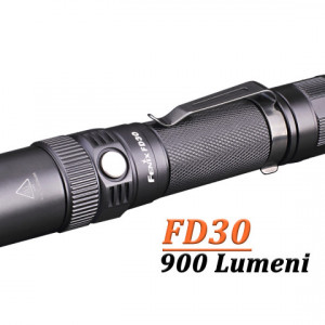 Lanterna Fenix FD30 900 lumeni 200 metri