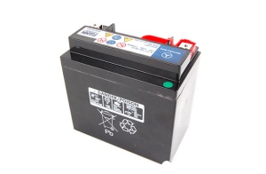 Acumulator auxiliar Mercedes 12Ah 12V 200A