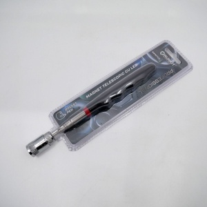 Magnet telescopic cu LED RUNKIT