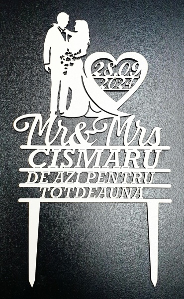 Topper nuntă din lemn alb – Mr & Mrs cu miri și inimă cu dată – mesaj „De azi pentru totdeauna”
