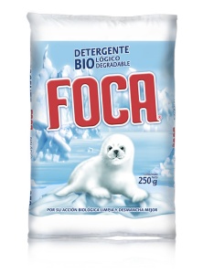 Foca detergente en polvo / Caja con 40 bolsas de 250 g