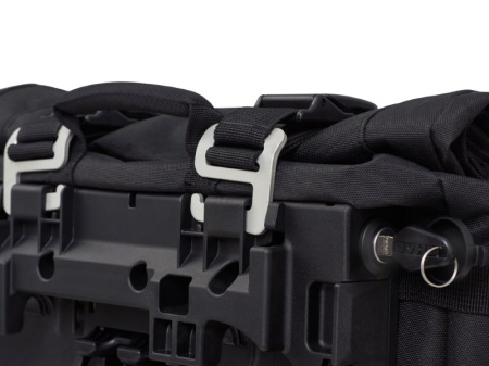 Complete set of SHAD TERRA TR40 adventure saddlebags and SHAD TERRA BLACK aluminium 48L topcase, including mounting kit SHAD KTM Super Adventure 1290 (R, S) - Img 3
