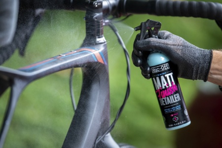 Motorcycle Matt finish Detailer MUC-OFF 20004 250ml - Img 3